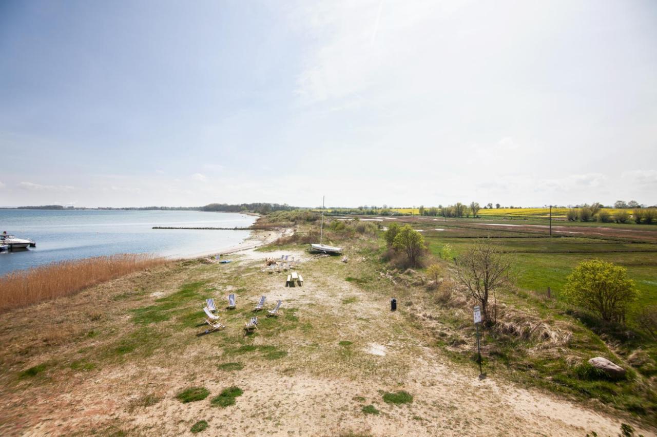 Bades Huk Marina Hotel Hohen Wieschendorf Dış mekan fotoğraf
